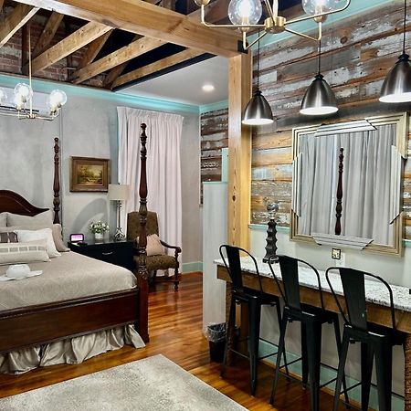 Chipley'S Squareview Inn Carthage المظهر الخارجي الصورة