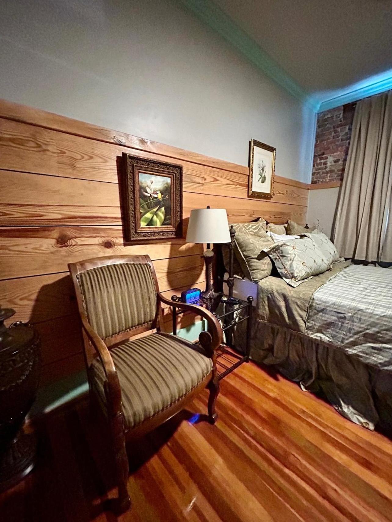 Chipley'S Squareview Inn Carthage المظهر الخارجي الصورة