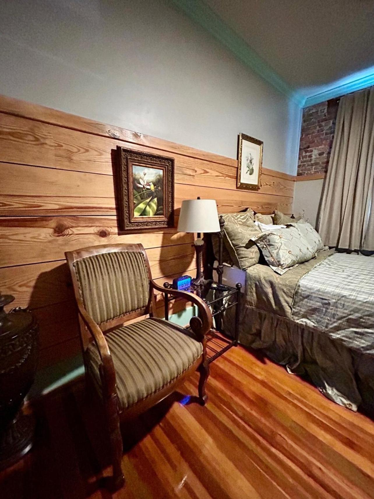 Chipley'S Squareview Inn Carthage المظهر الخارجي الصورة
