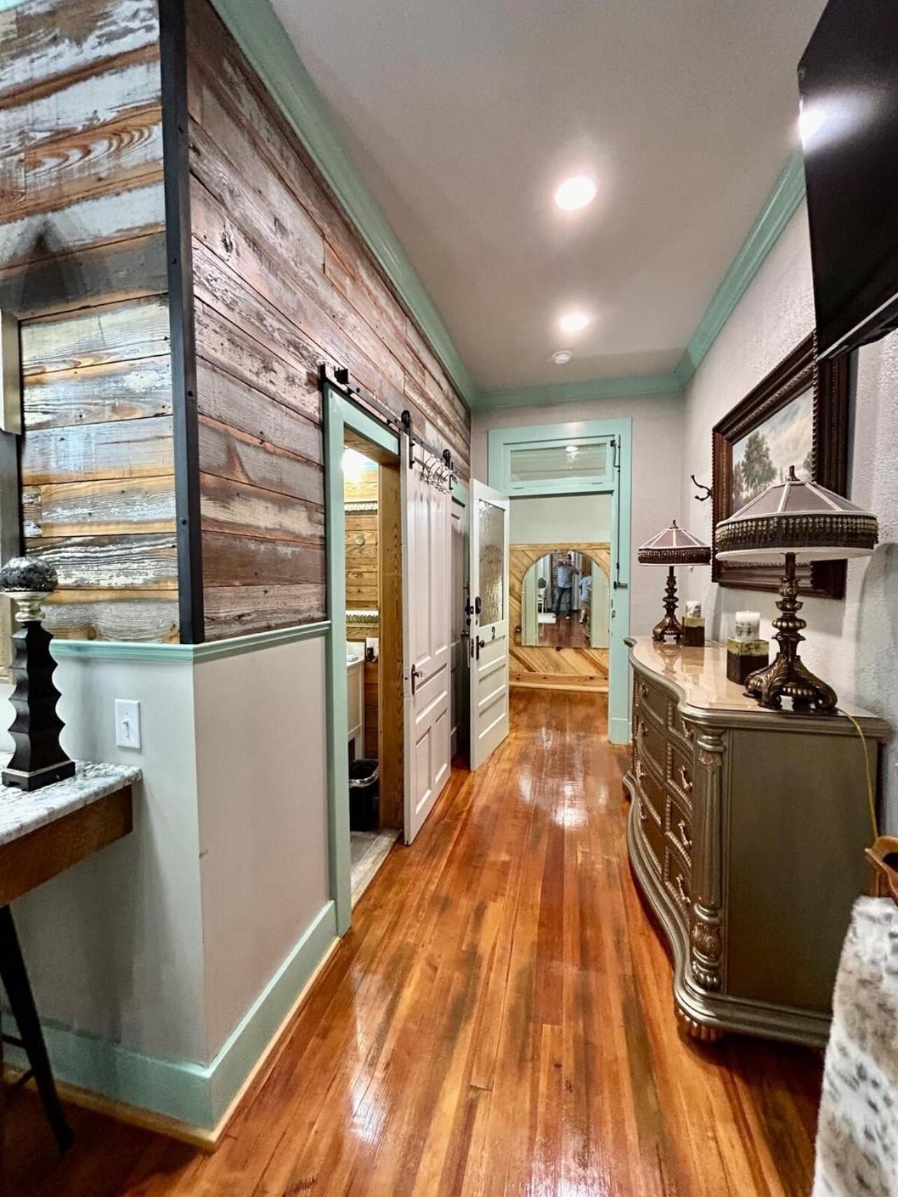 Chipley'S Squareview Inn Carthage المظهر الخارجي الصورة